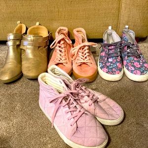 4pc Girls Shoe Lot Size 5 • Old Navy & Crazy 8 Mix
